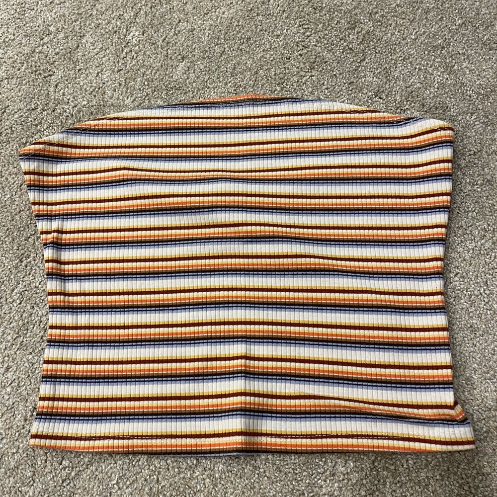 Garage crop top